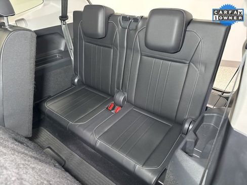 Used 2022 Volkswagen Tiguan SE image 26