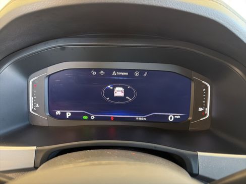 Used 2023 Volkswagen Atlas Cross Sport SE image 15