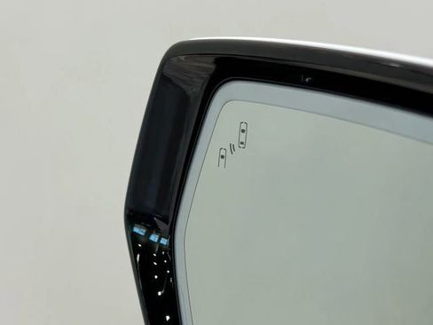 Used 2022 Chevrolet Corvette Stingray w/ Z51 Performance Package image 15