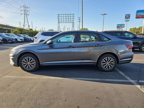 Certified 2021 Volkswagen Jetta S w/ Driver Assistance Package image 8