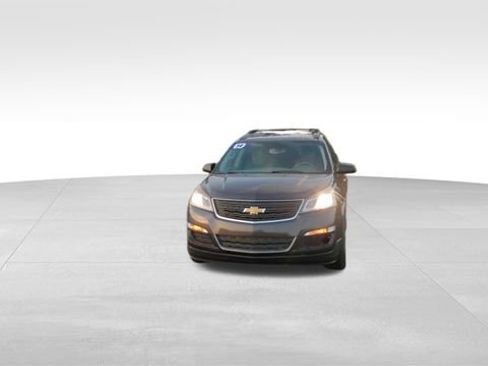 Used 2014 Chevrolet Traverse LS image 3