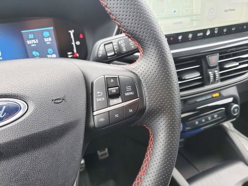 Used 2023 Ford Escape ST-Line w/ Tech Pack #1 image 13