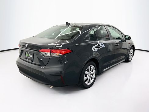 Used 2025 Toyota Corolla LE FWD image 9