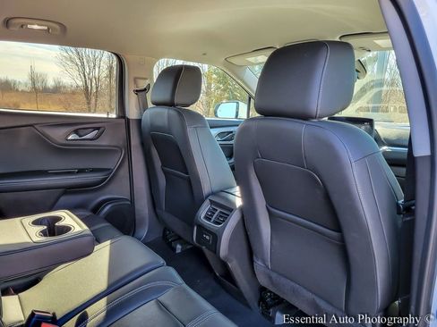 Used 2023 Chevrolet Blazer LT image 28