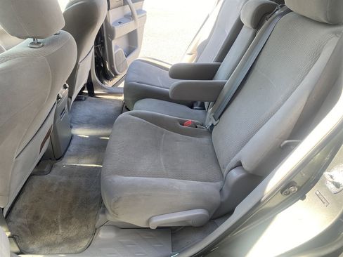 Used 2010 Toyota Highlander 2WD image 14