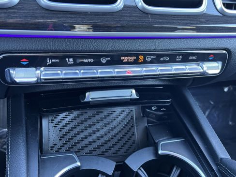 Used 2021 Mercedes-Benz GLE 350 image 21