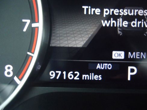 Used 2021 Nissan Rogue S image 14