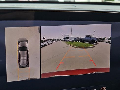 New 2026 Buick Enclave Avenir w/ Super Cruise Package image 17