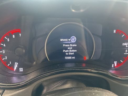 Used 2022 Dodge Durango R/T w/ Blacktop Package image 5