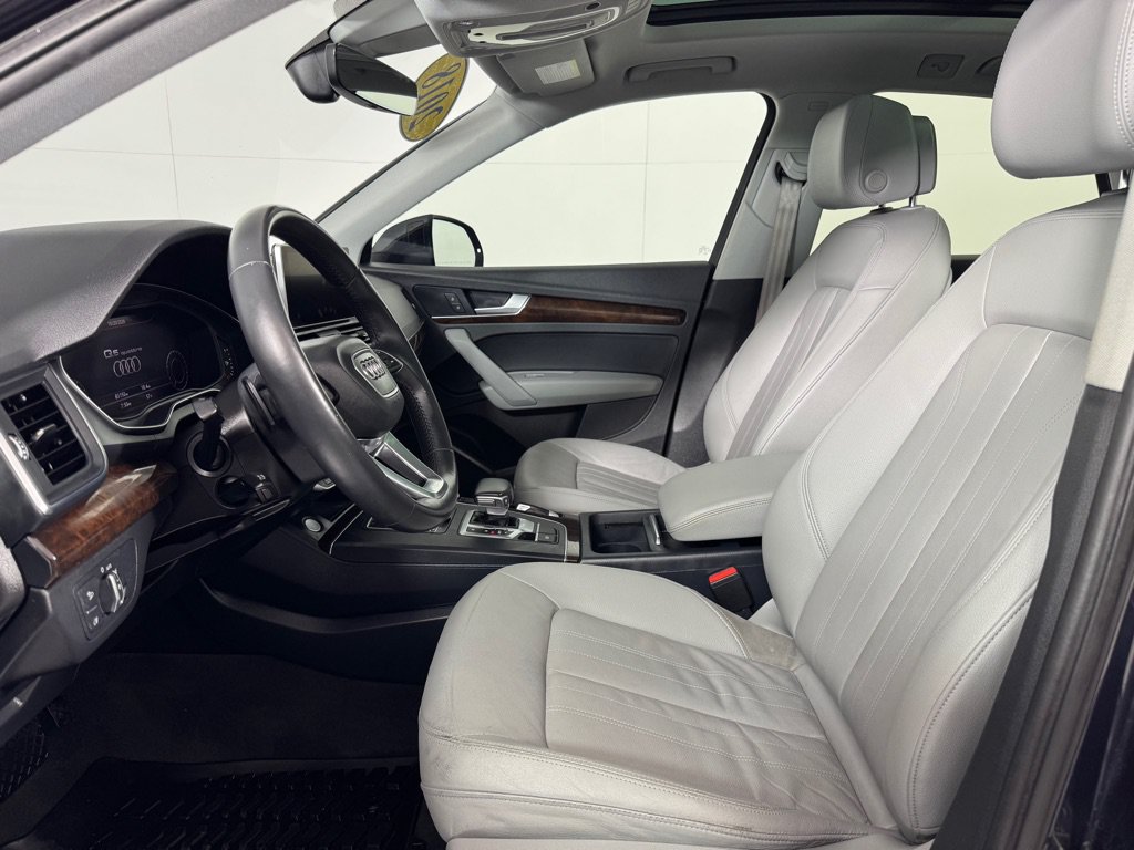 Used 2018 Audi Q5 2.0T Premium Plus w/ Premium Plus Package AWD/4WD image 12