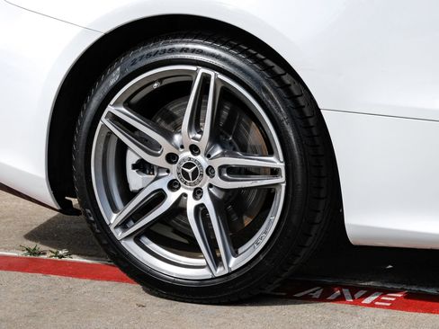 Used 2020 Mercedes-Benz E 450 Coupe w/ AMG Line image 40