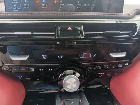 Used 2026 Acura MDX A-Spec image 31