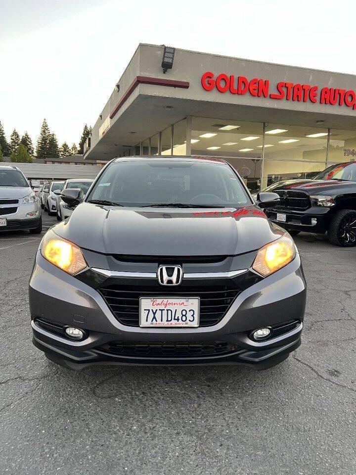 Used 2017 Honda HR-V EX image 3