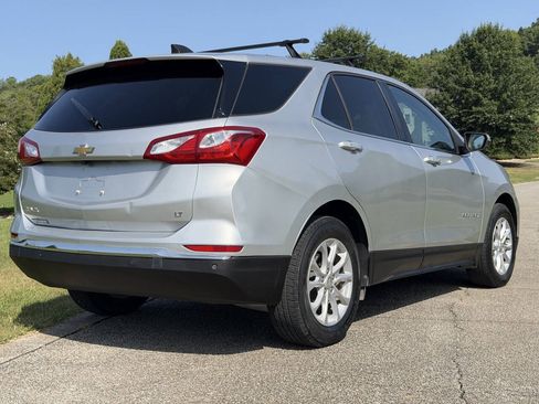 Used 2018 Chevrolet Equinox LT FWD image 24