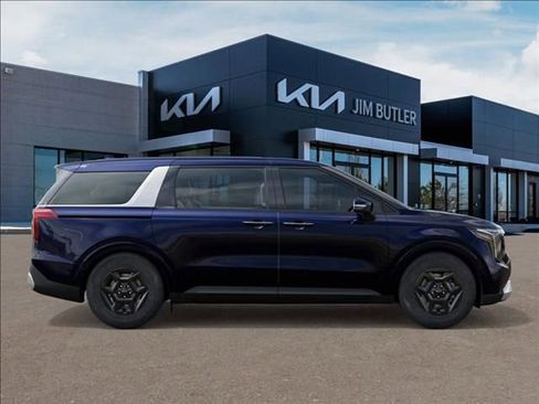 New 2026 Kia Carnival image 7