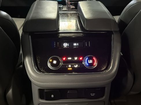 Used 2020 Lincoln Navigator Reserve w/ Equipment Group 208A Reserve AWD/4WD image 30