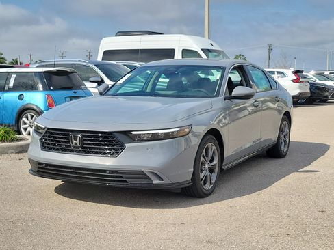 New 2026 Honda Accord EX-L image 3