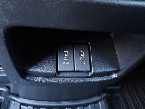 Used 2017 Honda CR-V EX-L image 11