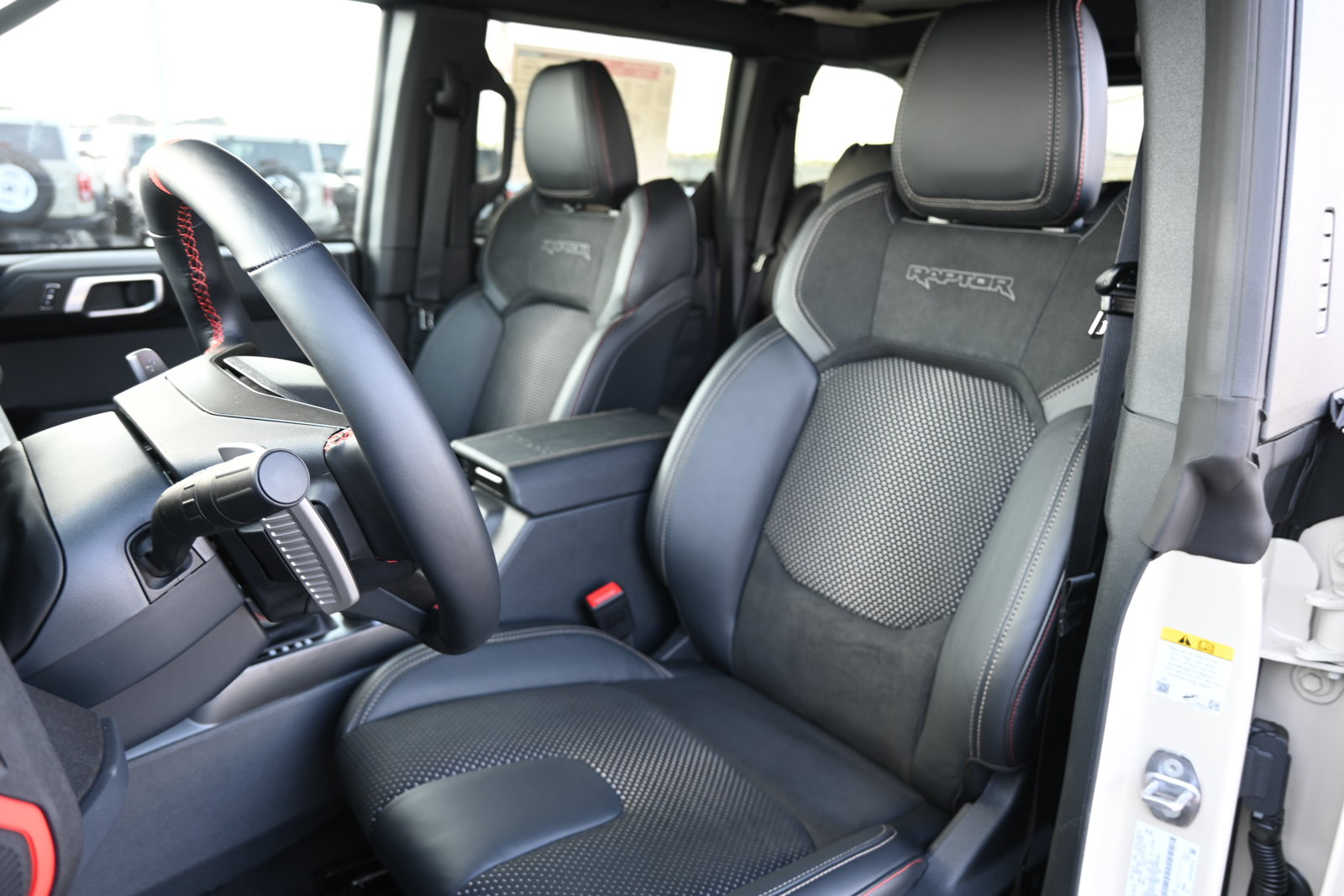 New 2026 Ford Bronco Raptor AWD/4WD image 34