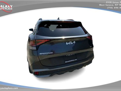 Used 2023 Kia Sportage X-Line AWD/4WD image 7