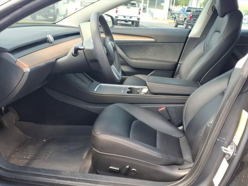 Used 2023 Tesla Model 3 Standard Range RWD image 17