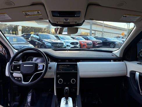 Used 2023 Land Rover Discovery Sport S image 26
