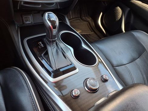 Used 2020 INFINITI QX60 Luxe w/ Essential Package image 31