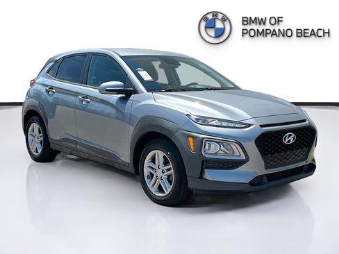 Used 2021 Hyundai Kona SE FWD image 1