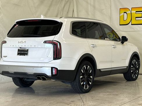 Used 2023 Kia Telluride SX Prestige image 4