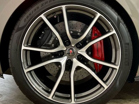 Used 2017 McLaren 570S RWD image 71
