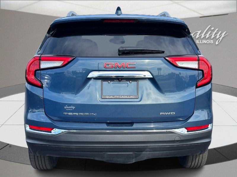 Used 2024 GMC Terrain SLT AWD/4WD image 5
