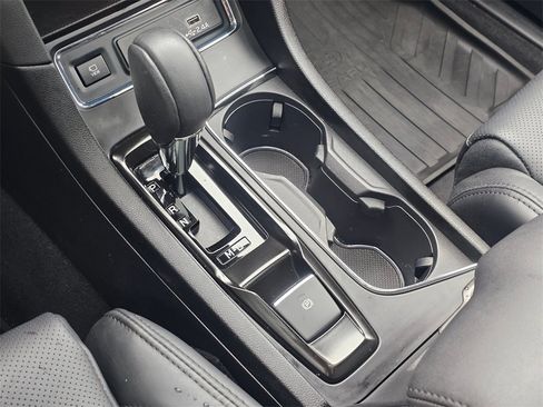 Certified 2025 Subaru Ascent Bronze Edition image 38