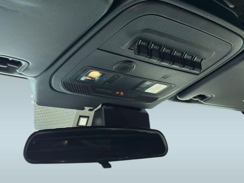 Used 2022 Ford Bronco Badlands image 19