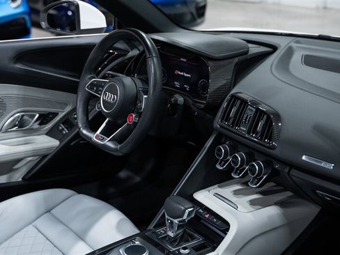 Used 2021 Audi R8 V10 RWD image 56