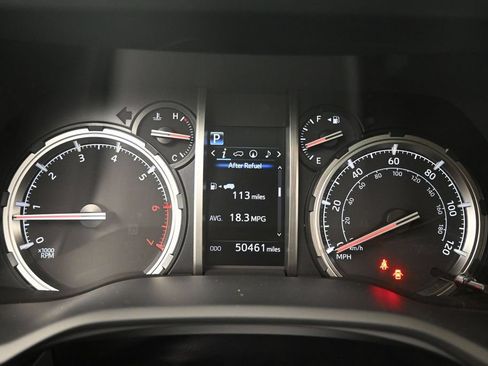 Used 2023 Toyota 4Runner TRD Off-Road Premium w/ Off Road Premium Plus Package AWD/4WD image 27