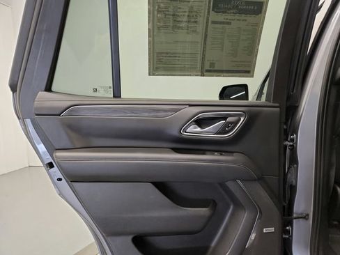 Used 2021 GMC Yukon SLT w/ SLT Premium Package RWD image 36
