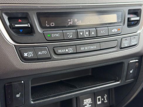 Used 2023 Honda Ridgeline RTL-E image 16