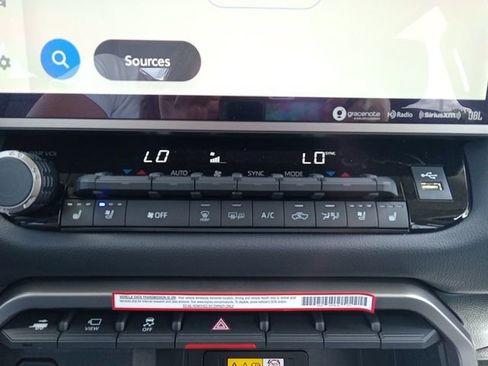 New 2024 Toyota Tundra Limited image 25