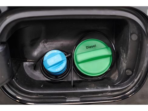 Used 2024 Chevrolet Silverado 2500 High Country w/ High Country Premium Package image 43