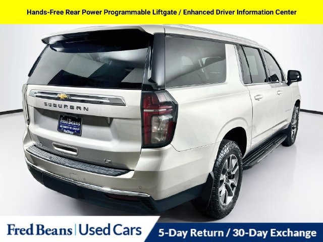 Used 2022 Chevrolet Suburban LT w/ Luxury Package AWD/4WD image 12