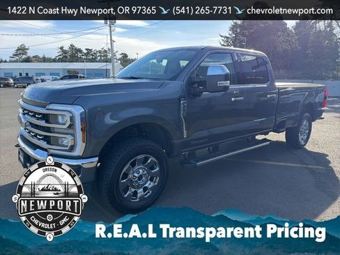 Used 2025 Ford F250 Lariat w/ Chrome Package image 9
