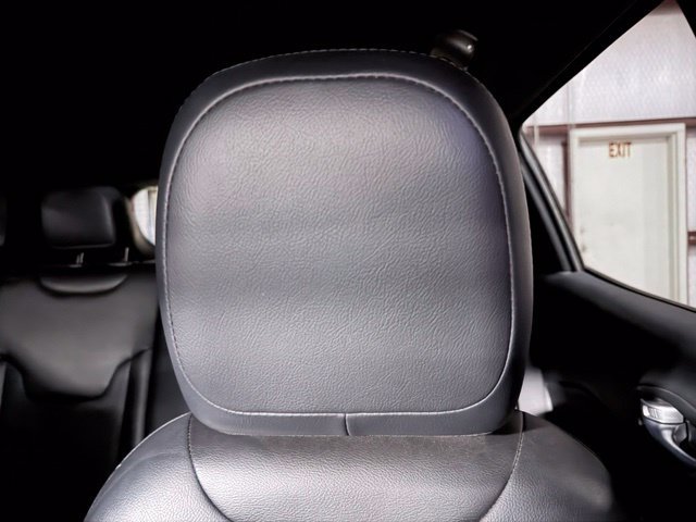 Used 2021 Jeep Compass Latitude FWD image 19