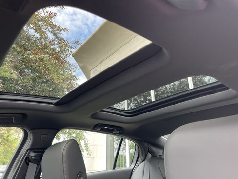 Used 2020 Cadillac CT5 Sport AWD/4WD image 9