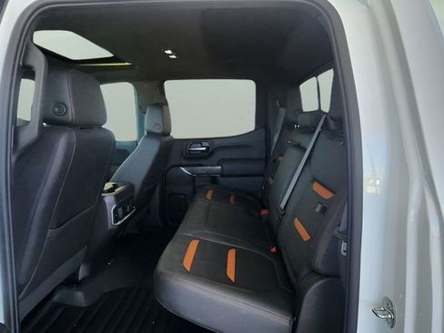 Used 2022 GMC Sierra 1500 AT4 w/ AT4 Premium Package image 18