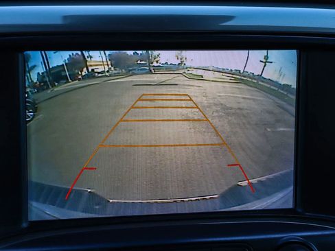 Used 2017 Chevrolet Silverado 1500 High Country image 24