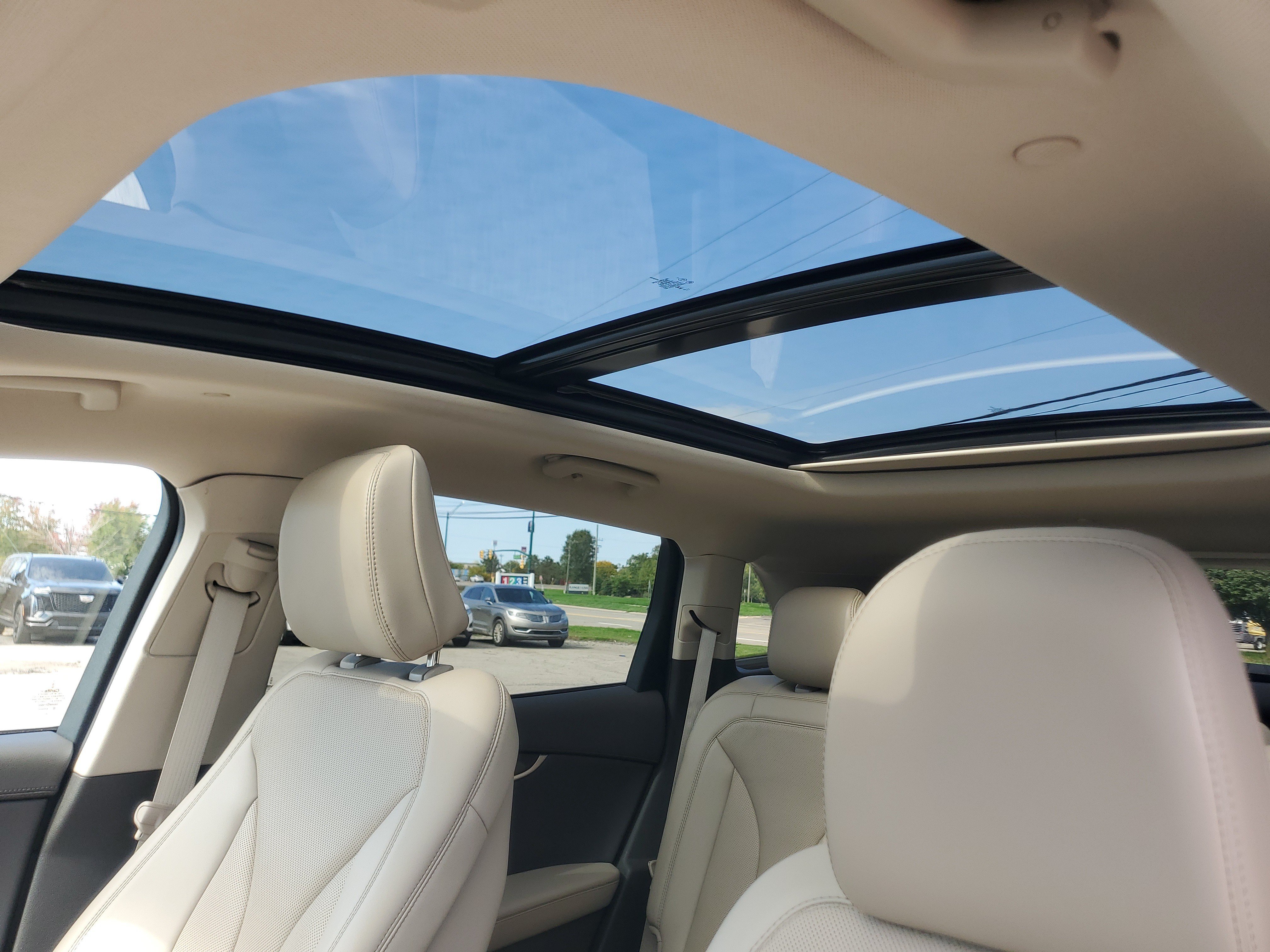 Certified 2023 Lincoln Nautilus Reserve AWD/4WD image 11