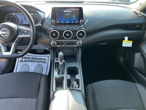 Used 2025 Nissan Sentra SV FWD image 13