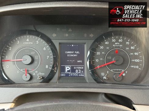 Used 2016 Toyota Sienna LE FWD image 35