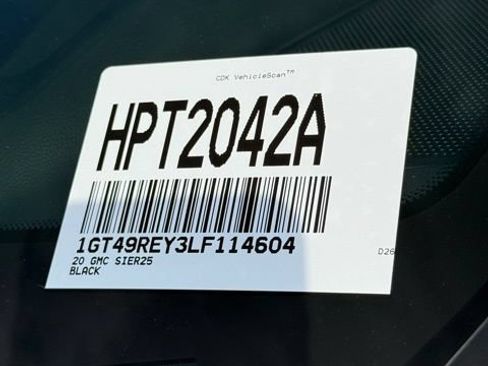 Used 2020 GMC Sierra 2500 Denali w/ Denali Ultimate Package AWD/4WD image 31
