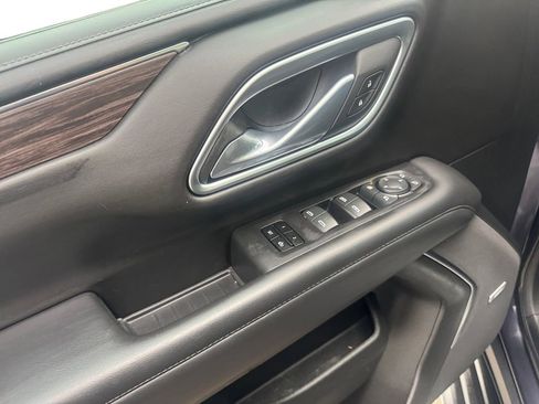 Used 2024 Chevrolet Tahoe LT w/ Luxury Package image 21